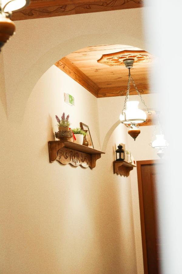 4 Rooms Gjirokastra Ngoại thất bức ảnh
