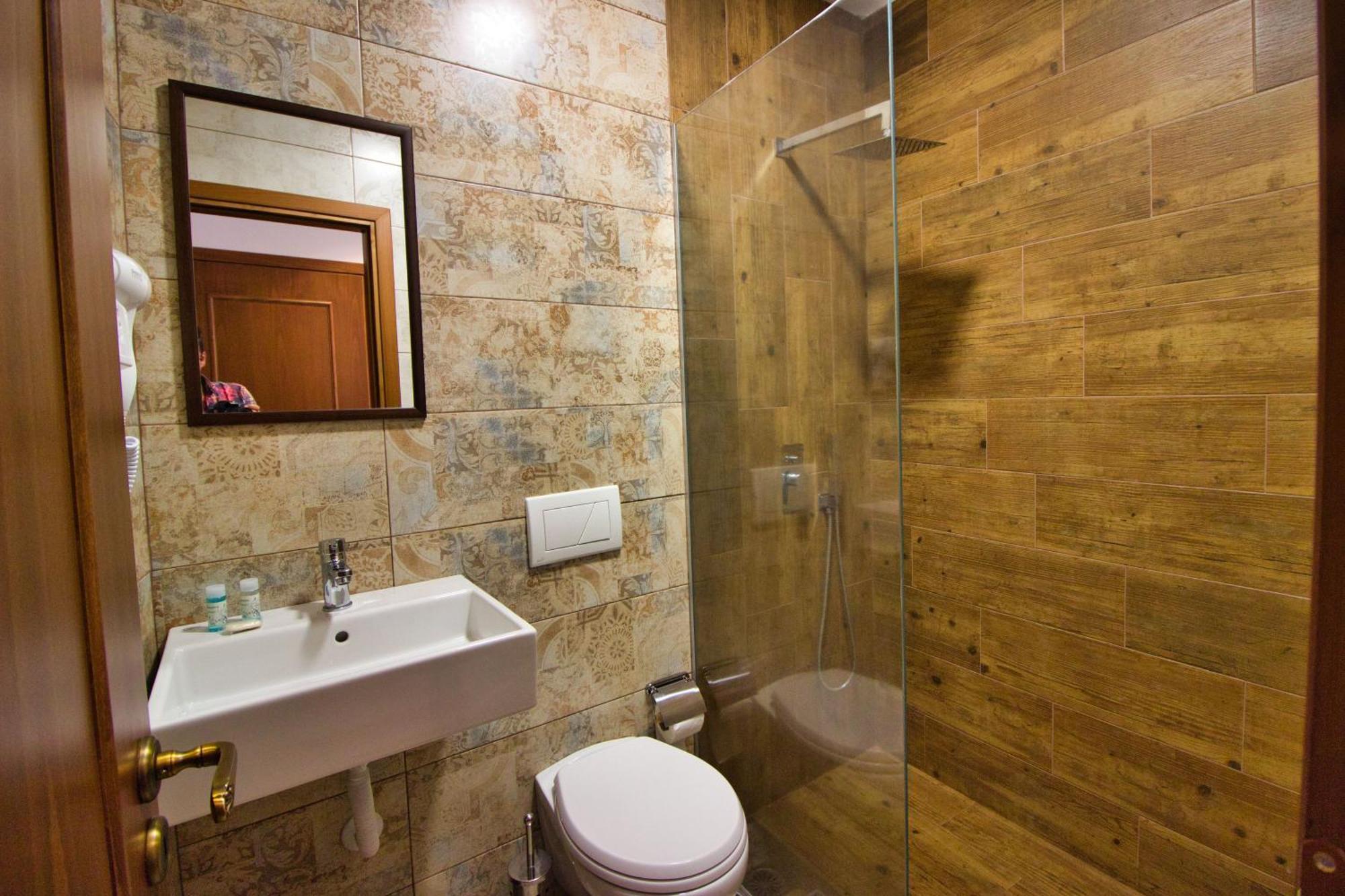 4 Rooms Gjirokastra Ngoại thất bức ảnh